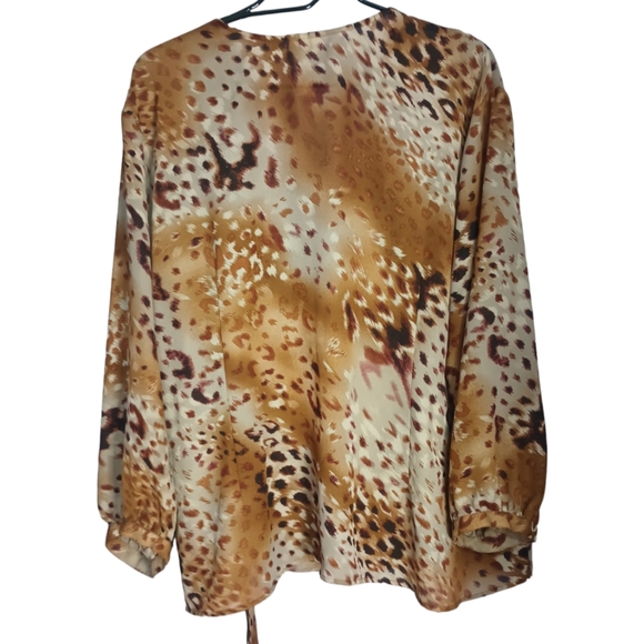 Cato Top, Cato Plus Size Blouse, Cato Wrap Top, Size 22 - Picture 2 of 3